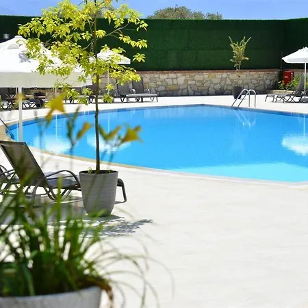 Pine Club Boutique Kusadasi
